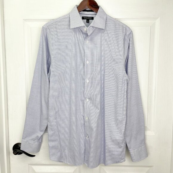 Banana Republic Men Standard-Fit Non-Iron Button-Down Shirt Marfa Blue Medium - Picture 6 of 8